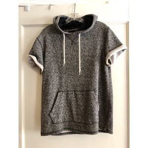 Urban Outfitters Sweatshirt Tee